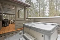 Northwest Sunriver Getaway w/ Community Amenities! - 3-Star
