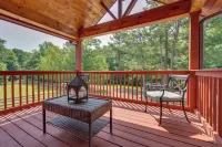 Barn-Style Georgia Vacation Rental - Pet Friendly! - Apartments