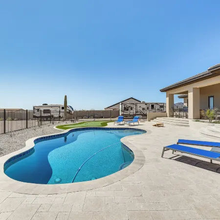 7 Mi to Lost Dutchman: Home w/ Pool + Patio!