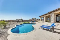 7 Mi to Lost Dutchman: Home w/ Pool + Patio! - Family