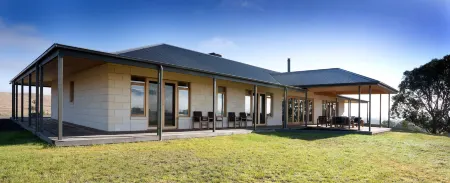 Drom Aluinn B & B Отели в г. Александра