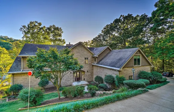 豪華湖邊 Chickamauga 休閑屋帶船塢