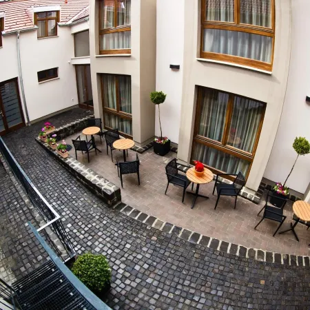 Oliva Hotel