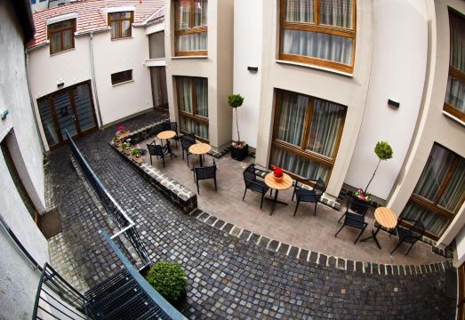 베스프렘 호텔 내부 전경