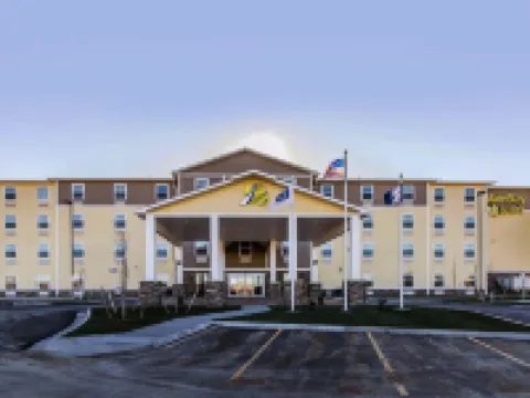 MainStay Suites Watford City - Event Center Hotels in McKenzie County