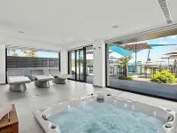 Mercure Larnaca Beach Resort Hotel a Oroklini