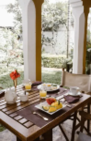 Kholle House