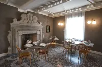 Capriccio Art Hotel Hotels in Gavi