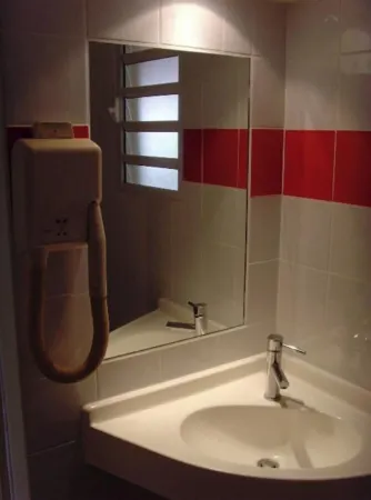 Studio 3107 sea view, beach, swimming pool by restaurant bar, park car rental