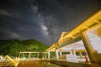 Kame Kame House Hotels in Tokashiki