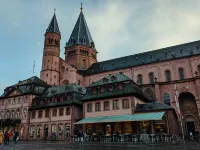 Holiday Inn - the Niu, Mood Mainz Hotels in der Nähe von Die Mainzer Zitadelle