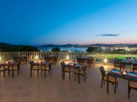 รีสอร์ทบีชบ็อดรัม โรงแรมในโบดรุม