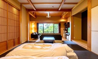 Kusayane No Yado Ryunohige