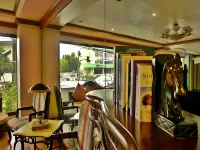 The Golden Pine Hotel Hotels in Baguio