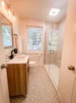 Beautiful 2BR Condo in Homewood next to SOHO