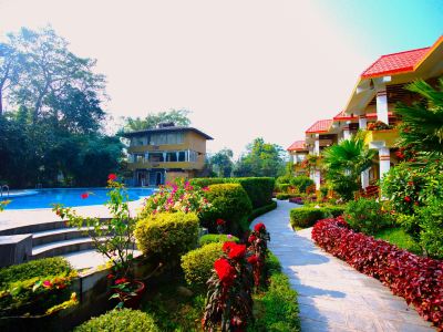 Hotel Jungle Crown