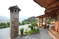 Hadong Mud House Island Jin River Pungyeong Pension