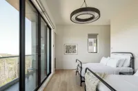 Belleza by AvantStay Hilltop Mansion w Pool Panoramic Views Ultra Modern Interior