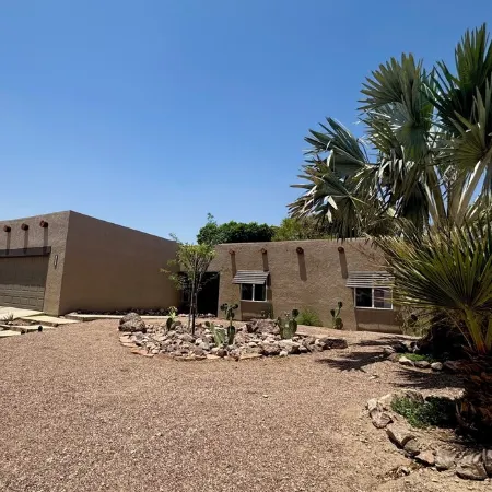 Family-Friendly 3BR house in Prime Location-near hospital – PETS STAY FREE