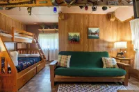 Cozy Cabin with an RV &Camper Hookup Pet Friendly Peaceful & Relaxing