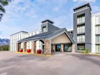 Embassy Suites by Hilton Colorado Springs Hotels near Cottonwood Creek Park