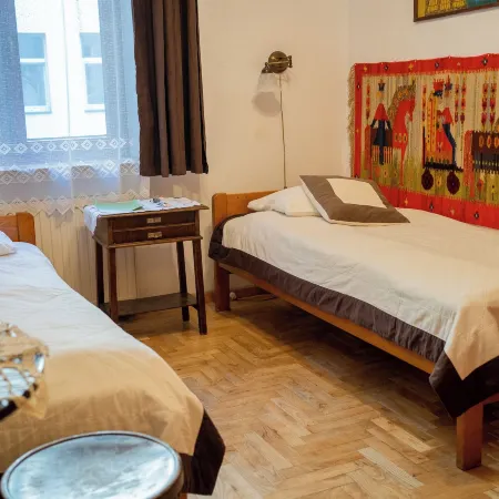 Kolory Guest House Отели рядом с достопримечательностью «Казимеж»