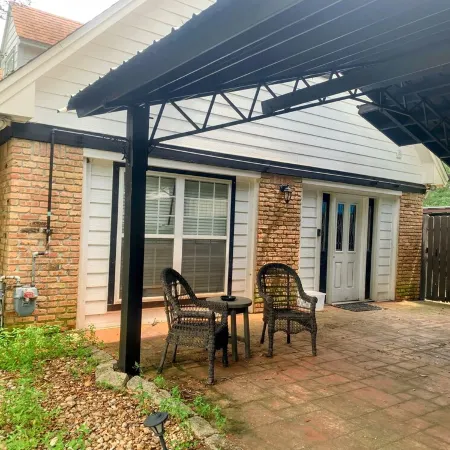 Cozy Private Room-Queen&Full Bed, Hot Tub-Pets Welcome!