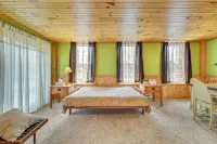 Pet-Friendly Boonville Apt w/ Deck on Main Street! - 3-Star