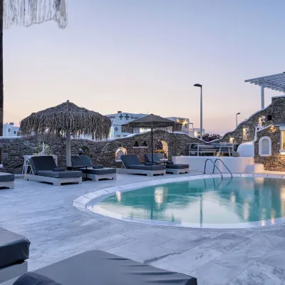 Nodo Boutique Hotel Hotels near شاطئ غليفادي (Glyfadi Beach)