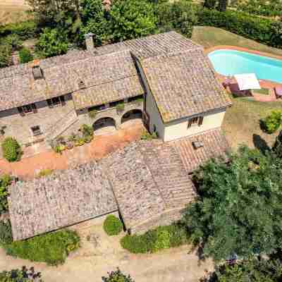 Casa la Cedrina, Pool, Lornano Hotel Exterior