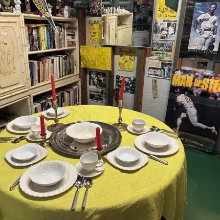 Charming baseball themed 2-story building with cable TV, wi-fi & stereo system.