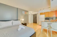 The Pantages Suite Отели в г. Харборфронт