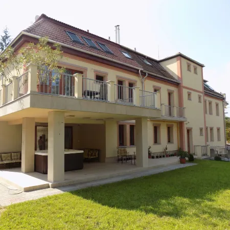 Fortuna Hotel Отели в г. Saly