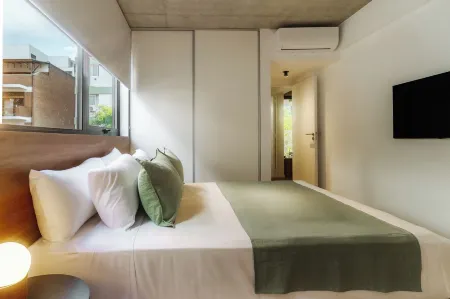 Hestia at Nuñez Vuelta de obligado 3000 Отели в г. Сан Исидро