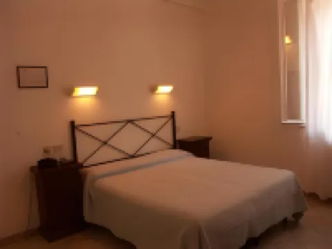 알베르고 캐논 디오로