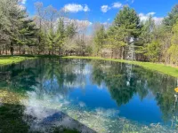 Charming 3-bedroom cabin with AC and WiFi in Neillsville