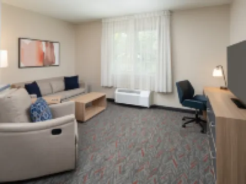 Candlewood Suites MIAMI LAKES by IHG Hotels in Miami Lakes