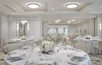 Acqualina Resort and Residences Hotel di Sunny Isles Beach