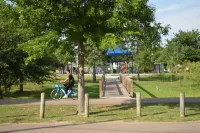 Charming Getaway with Chef's Kitchen and Breezy Greenway Access - Serene Retreat