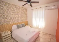 Private pool ,  2 bedroom boho villa Отели в г. 