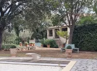 Private villa in Montaud: Elegance and tranquillity