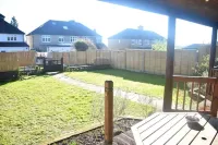 Spacious Private Garden Studio Các khách sạn gần Hertfordshire Fire Brigade Museum