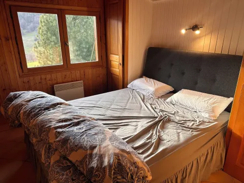 Superb chalet with fireplace and breathtaking view of the hamlet 米約西住宿飯店