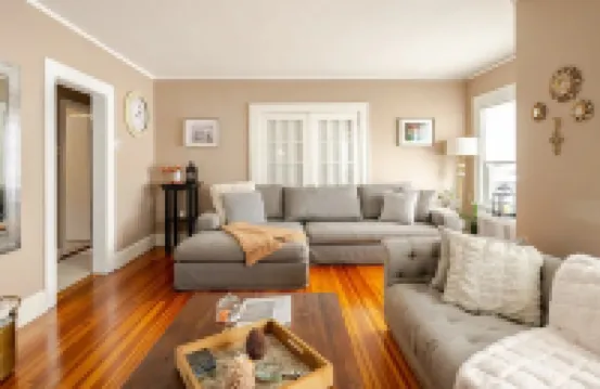 Gem by the water - Charming 2-bedroom house in fabulous Stamford with AC, WiFi