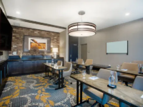 Homewood Suites by Hilton Salina Downtown Hotels in Salina