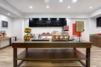 Hampton Inn & Suites Dallas-DeSoto - breakfast