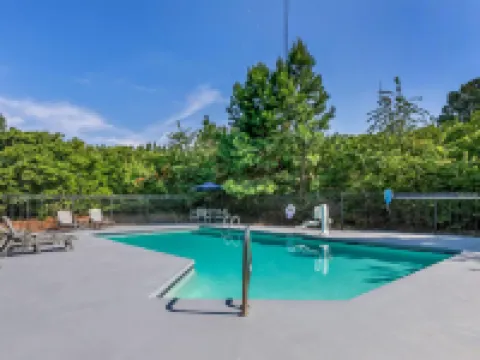 Days Inn by Wyndham Seneca / Clemson Area Hotels in Seneca