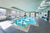 Hawthorn Extended Stay by Wyndham Mount Laurel / Moorestown - Pools