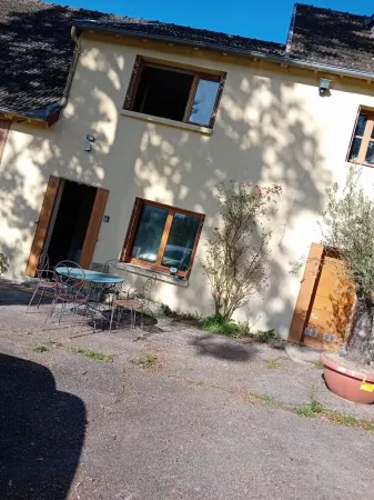 Studio de La bastide d'Aubusson La campagne a la ville