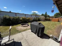 Relaxing 3-Bedroom Home, near Intel & Nike! Public transit 5 min away!